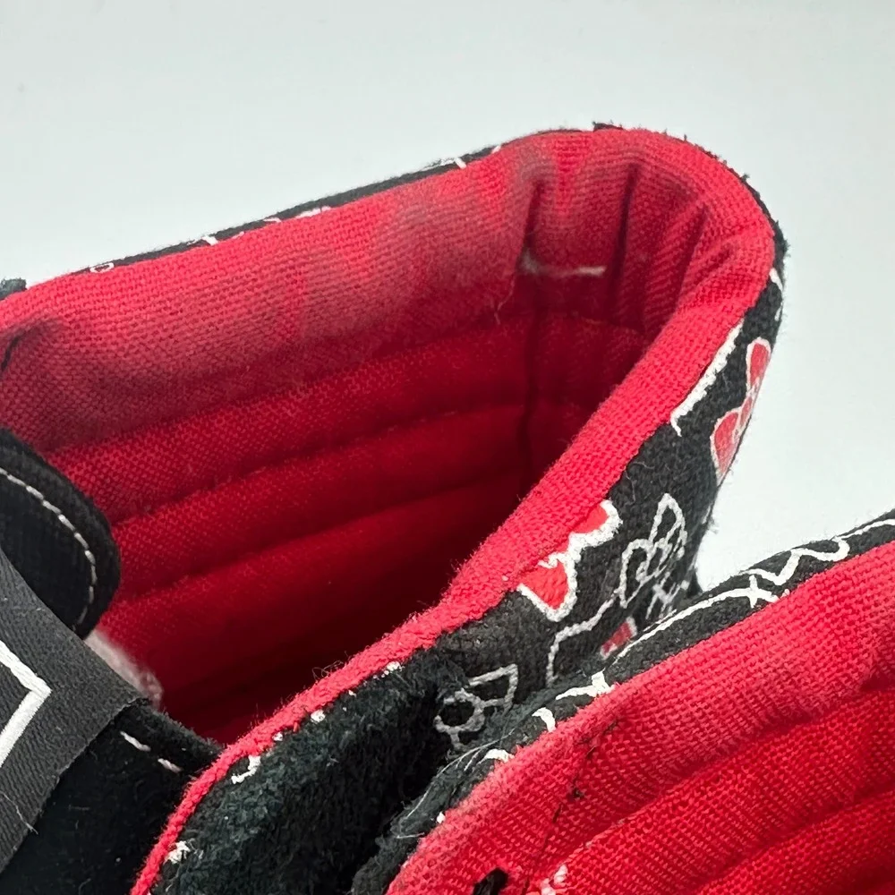 Vans Hello Kitty Sk8-Hi Black Red/ Bow Sneakers Womens 7.5 / Mens 6 Kawaii Skate